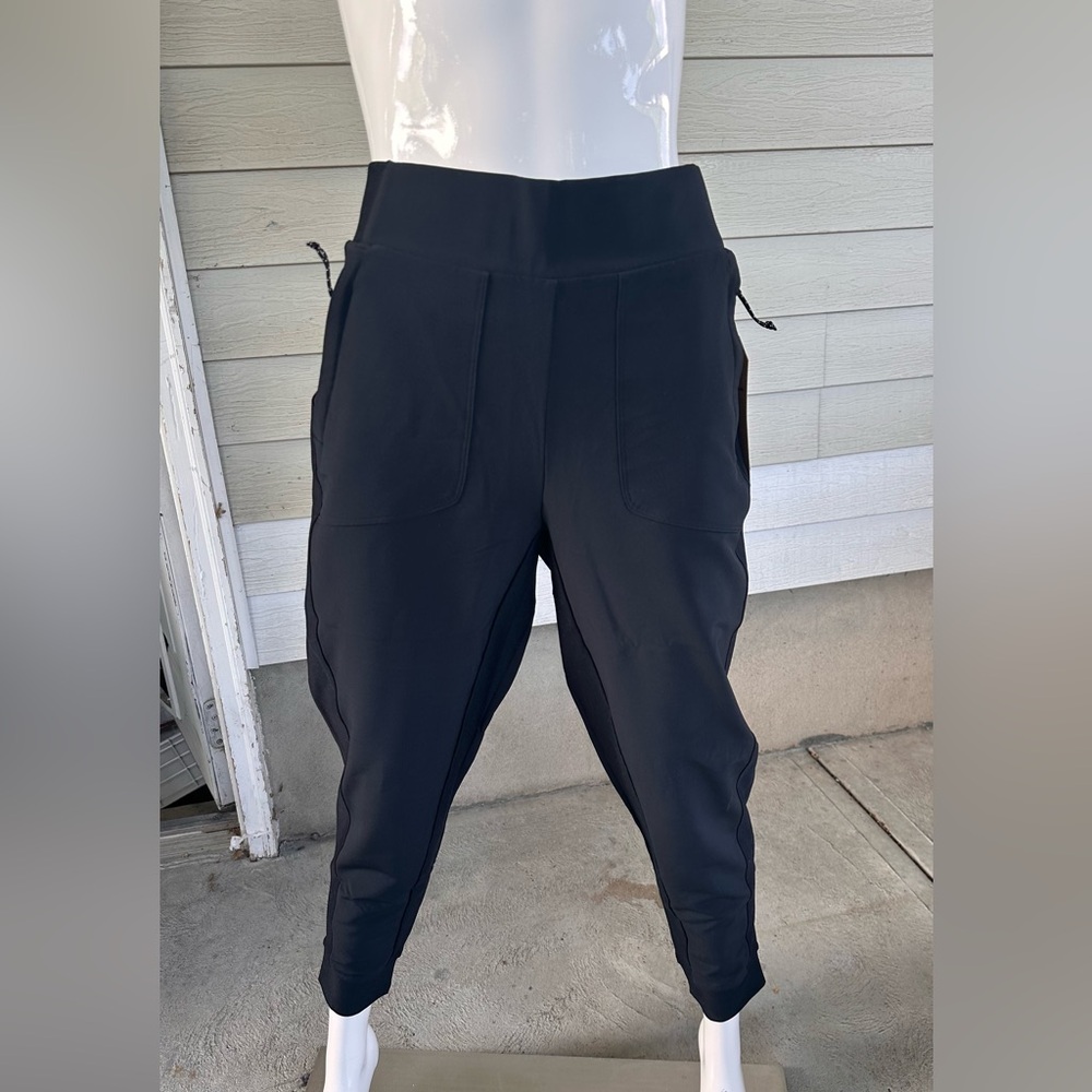 Avalanche Black Jogger Sweatpants Tapered Fit